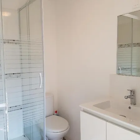 Meubles Keruscun * Brest