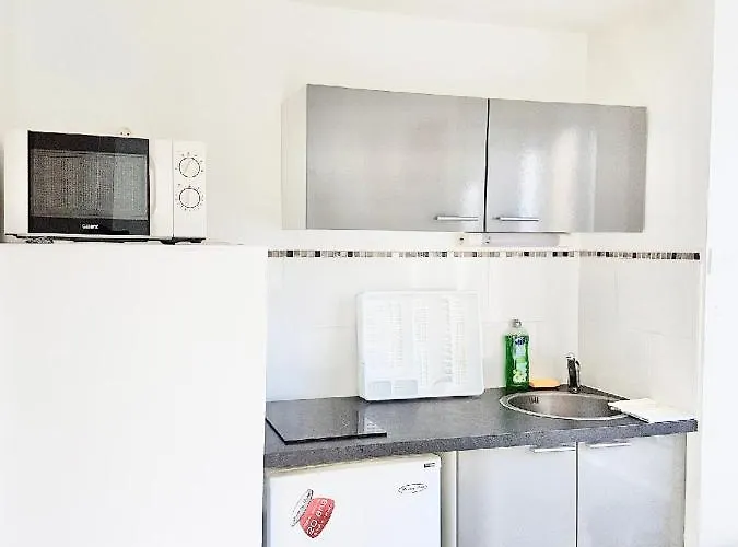 Meubles Keruscun * Brest