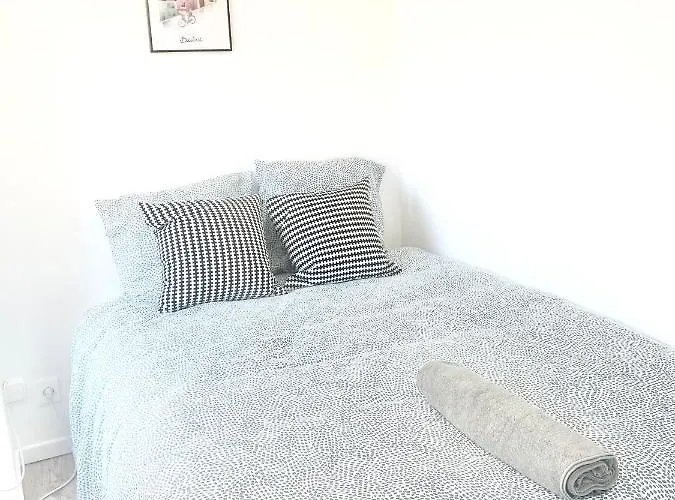 Meubles Keruscun * Brest