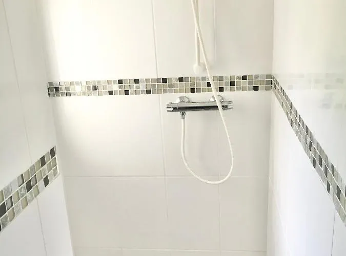 Meubles Keruscun * Brest