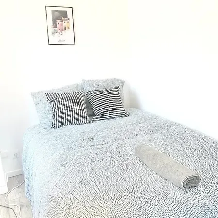 Meubles Keruscun * Brest