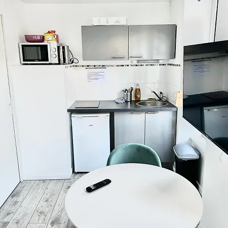 Apartment Meubles Keruscun Brest